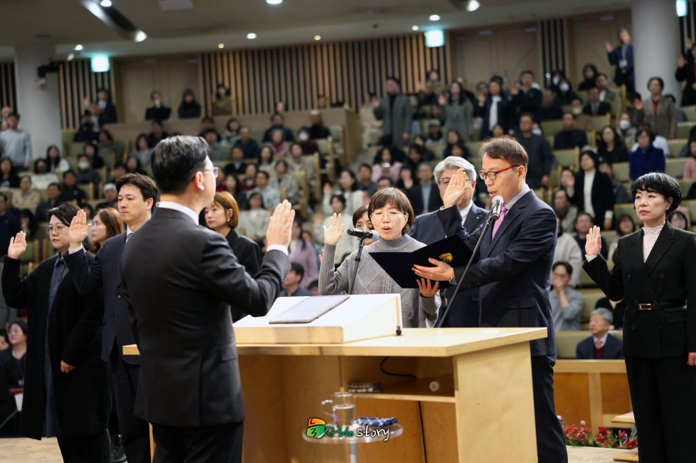 0F0A8216 복사.jpg