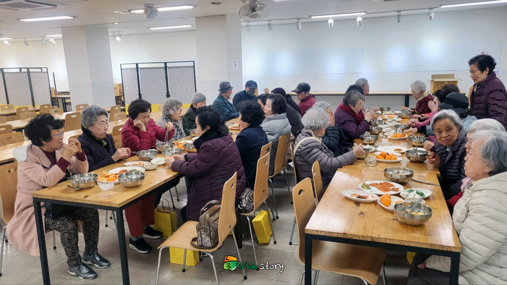 은빛목장 신년모임(9).jpg